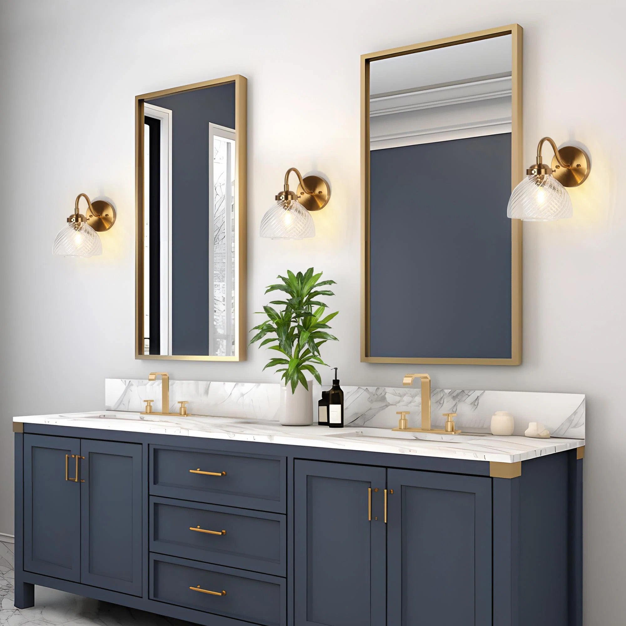 Elora Vintage Brass Swirled Glass Wall Sconce scene5.webp__PID:48eb9f9c-14b7-4522-bbb9-e1b0831311ce