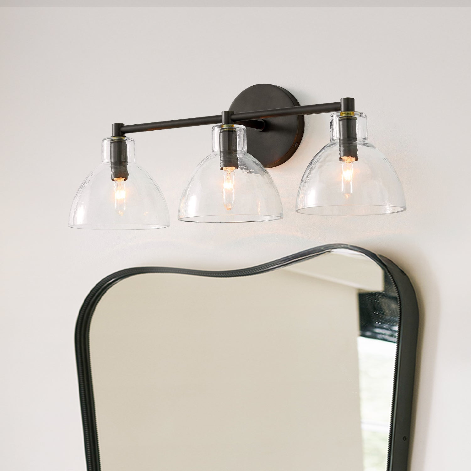 Xeno Antique Brass Recycled Glass Wall Sconce (4).webp__PID:20f9dfb1-a42b-41f6-8473-fe79671989e0