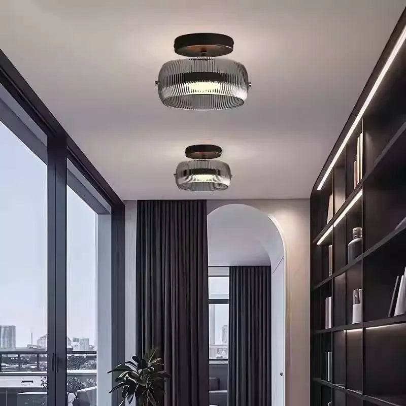 Jude moderne geribbelde glazen koepel plafondlamp scene2.webp__PID:a4e263ef-26fc-416d-a8a2-5ff05565e854