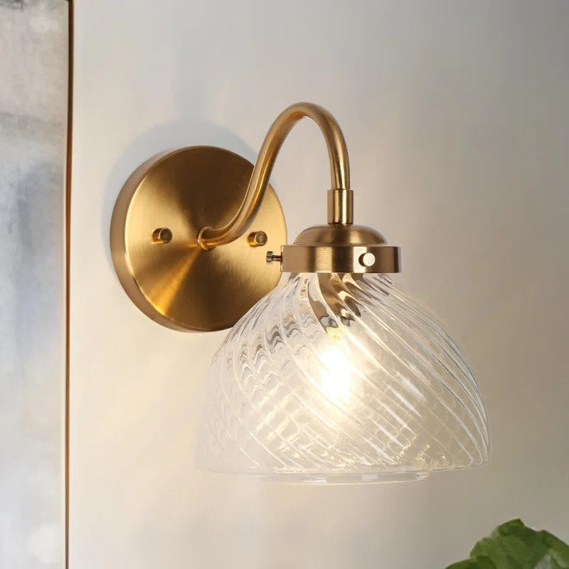 Elora Vintage Brass Swirled Glass Wall Sconce scene3.webp__PID:2ec848eb-9f9c-44b7-b522-bbb9e1b08313