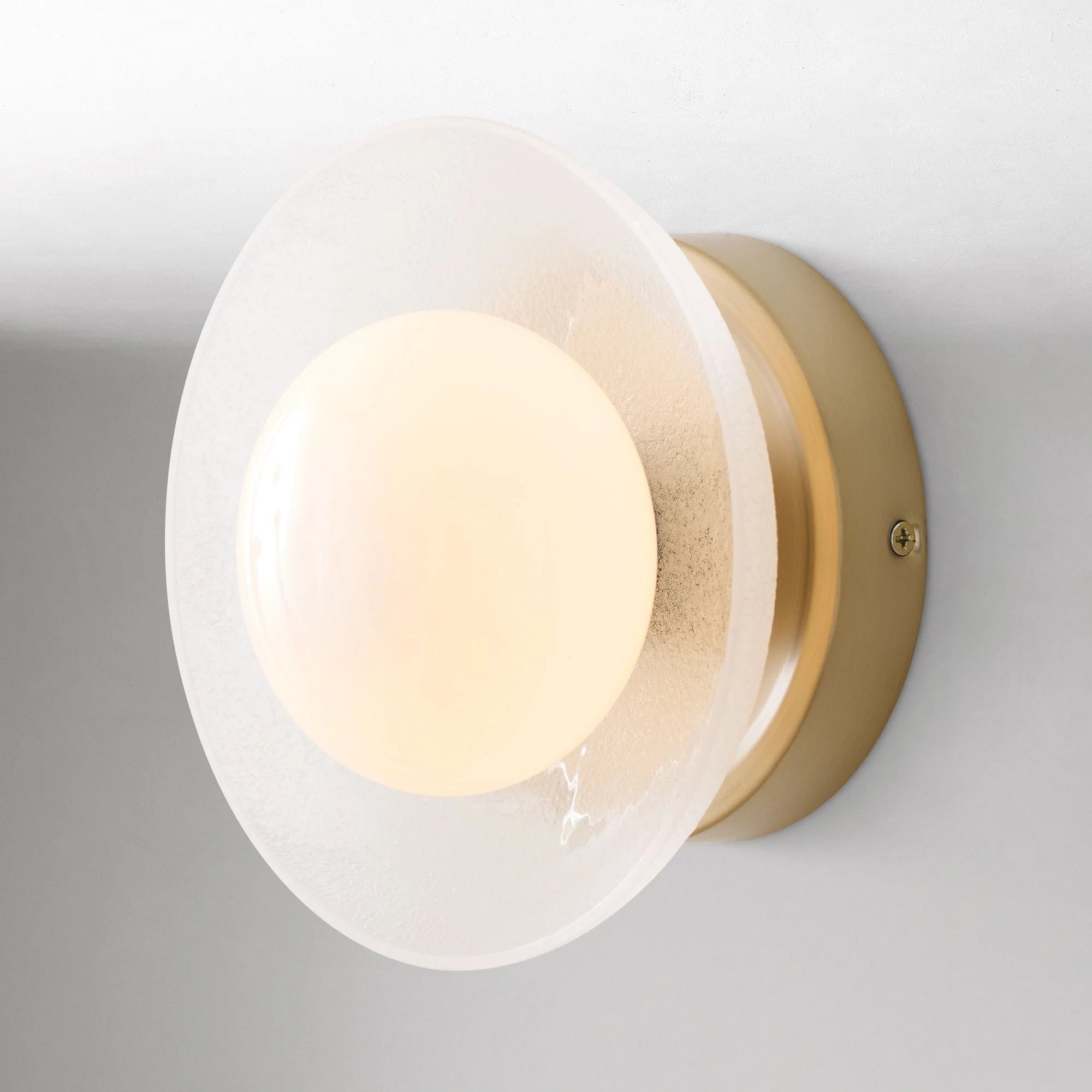 Zetes Hedendaagse ronde zandgestraalde glazen wandlamp (7).webp__PID:06ad4fb7-5aa2-48a3-966f-5438ccf8a60b