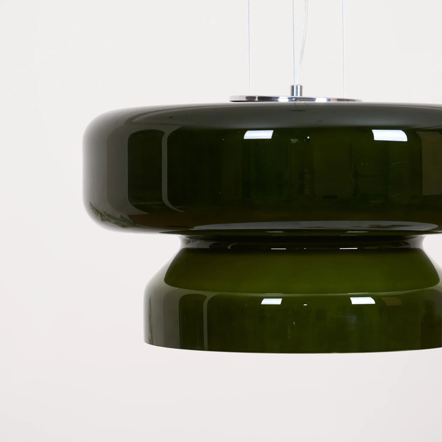 Arthur moderne gebogen glazen hanglamp8.webp__PID:37803086-1ce2-4ac3-adb0-9059e316023b