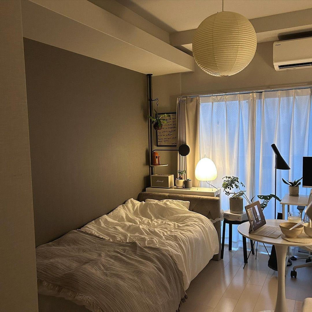 Aiko Minimalistische gerippte Papierkugel-Pendelleuchte Schlafzimmer.jpg__PID:c11b6183-4ccb-4a72-b281-e464ee61fa55