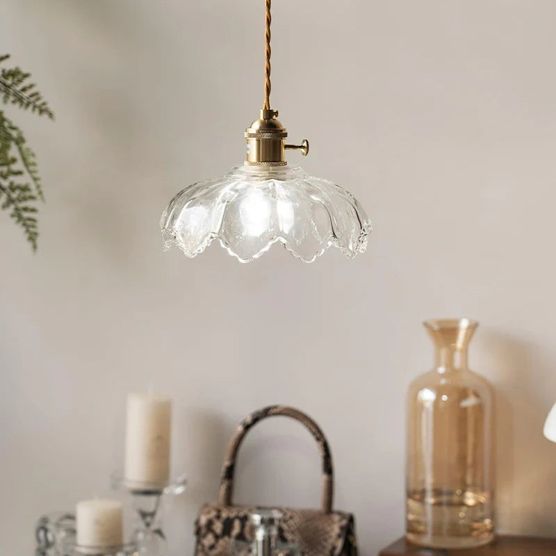 Suspension Typhon rétro pastorale en verre avec fleurs (24).webp__PID:c5d34091-9aa3-4089-a7ec-48c46d7658b8