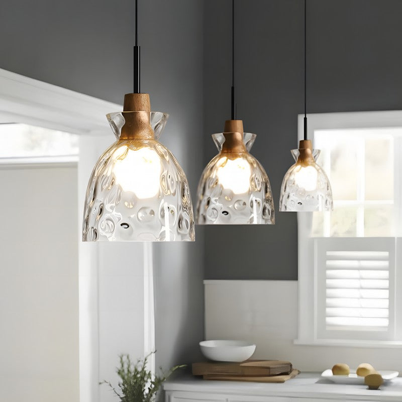 Suspension Vale Farmhouse en verre martelé (15).webp__PID:6af9a88a-6c45-4a43-a365-9e90da524f3f