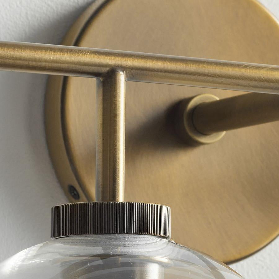 Aplique de pared Kaia de cristal con forma de globo moderno de 4 luces, detalle 2.webp__PID:d582fe7b-ff4b-4388-891a-869b900593a7