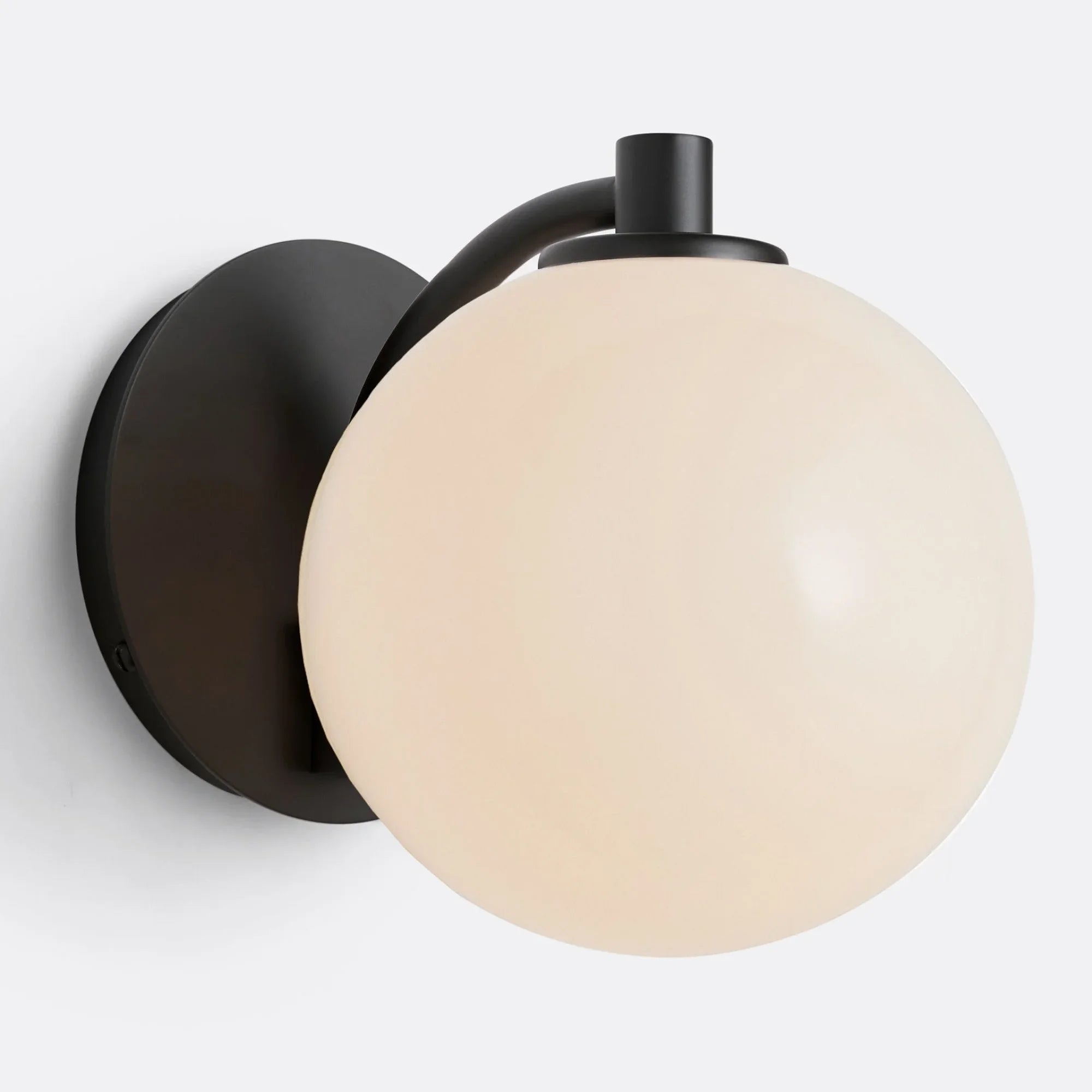 Cassilda Modern Elegant Milk Glass Vanity Light .webp__PID:da20c32f-d691-4c66-b485-2a9abccd4d08
