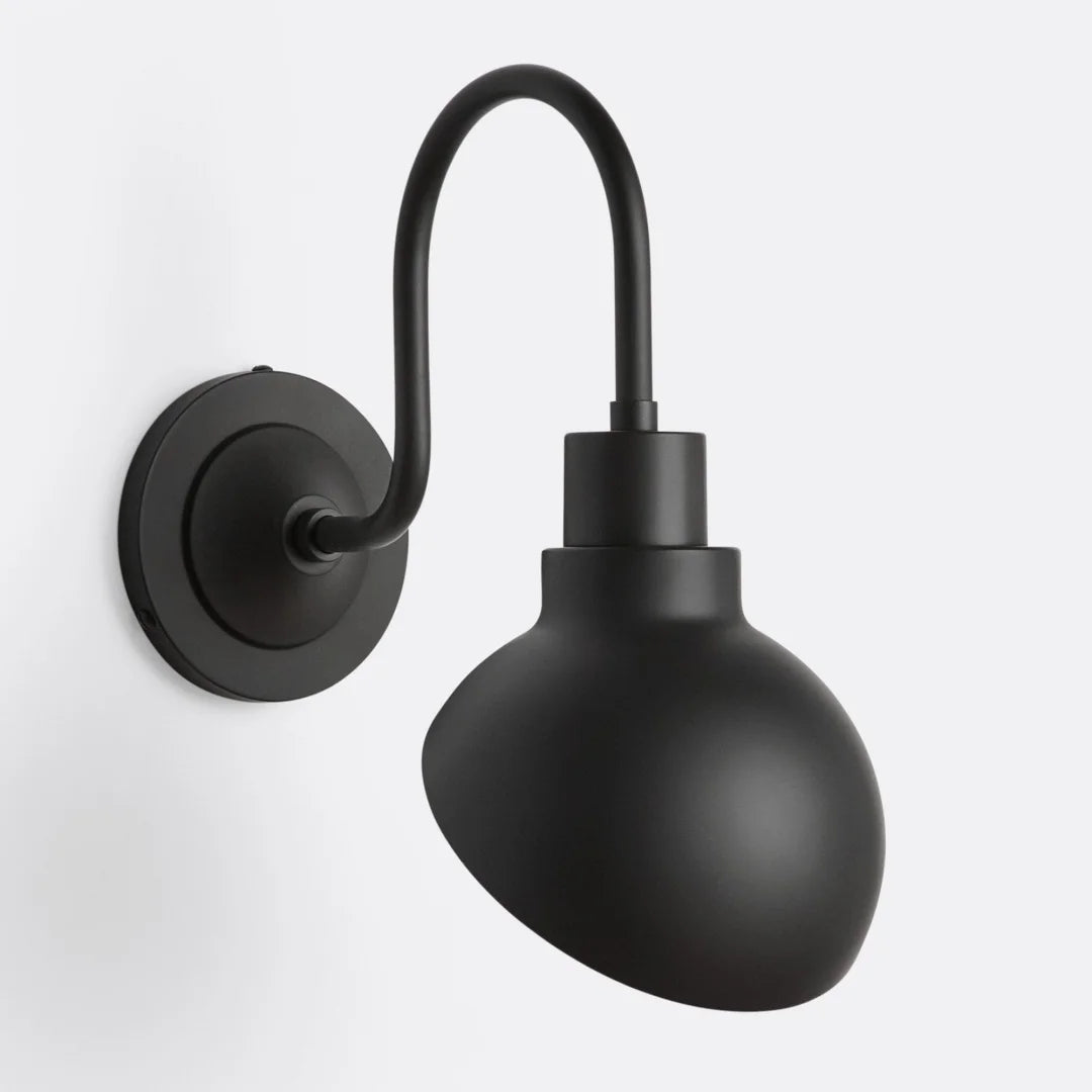 Diônê Industrial Angled Gooseneck Arm Wall Sconce (1).webp__PID:8d355cf7-bb7b-4dd1-b51c-6ed790cfebef