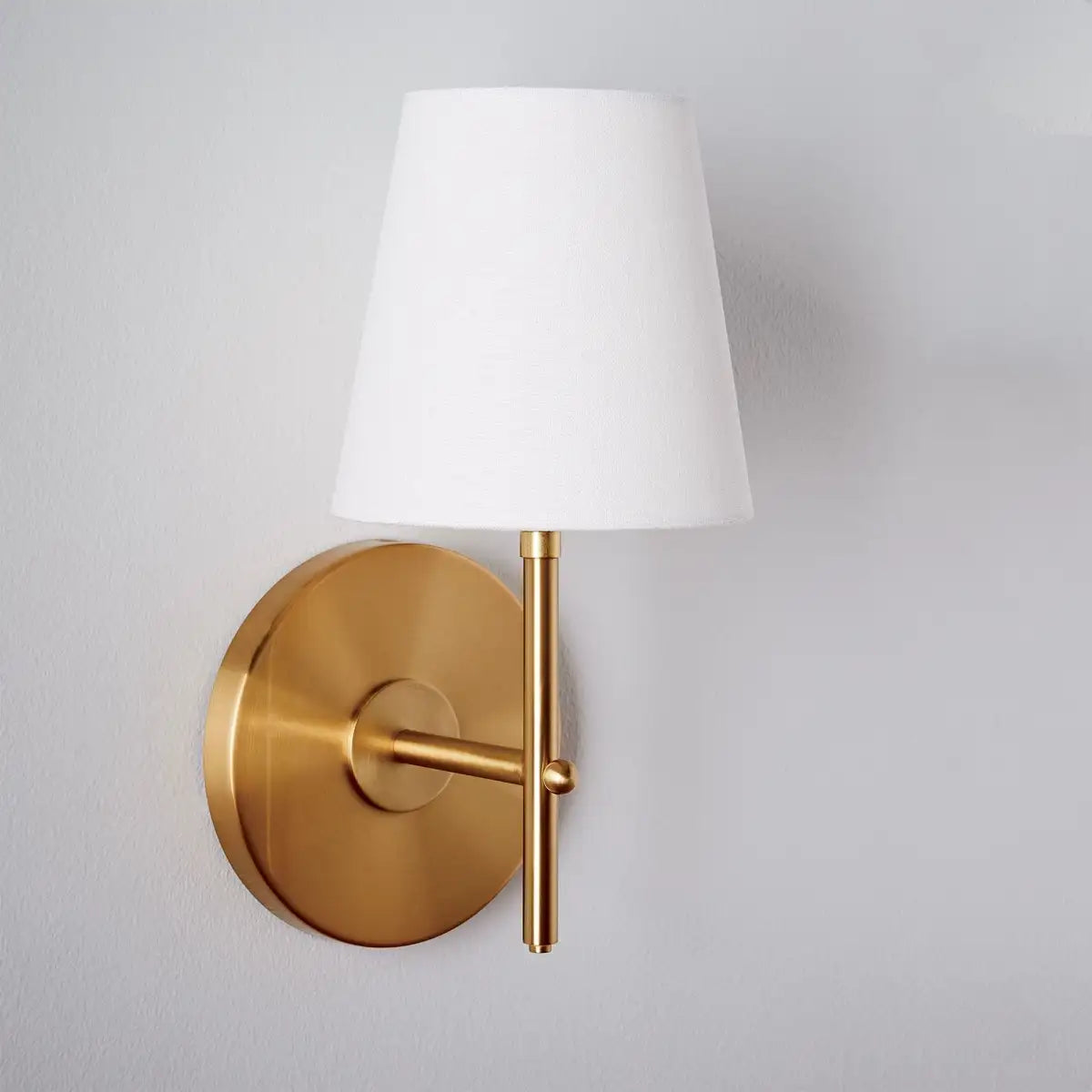 Kaelis Mid-Century Fabric Brass Wall Sconcegd.webp__PID:d9a1b8fe-d2cf-4ab0-b39d-f45bd266eb02