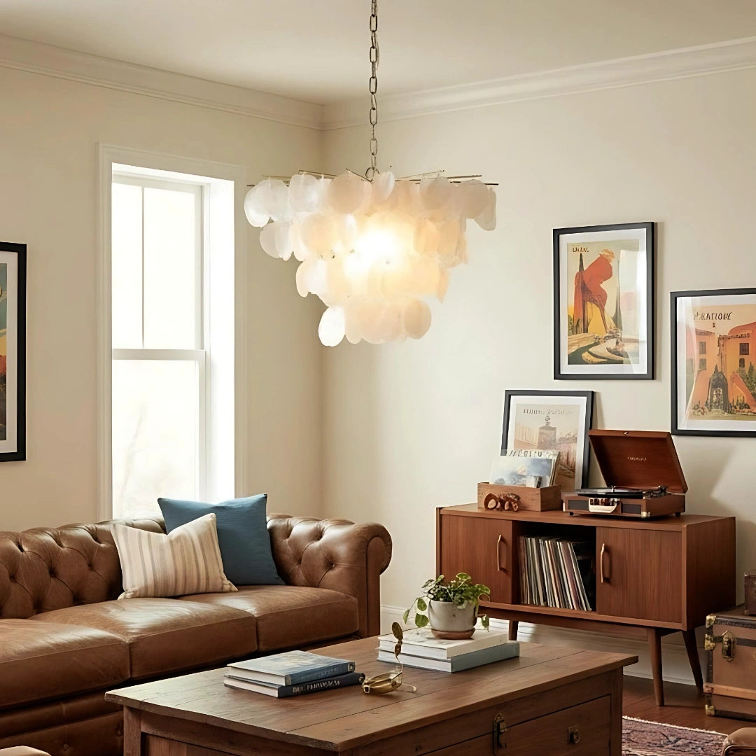 Leslie Luxury Natural Shell Metal Chandelier1.webp__PID:4785e1e2-83da-4fd6-8445-5a6d344d0a3a