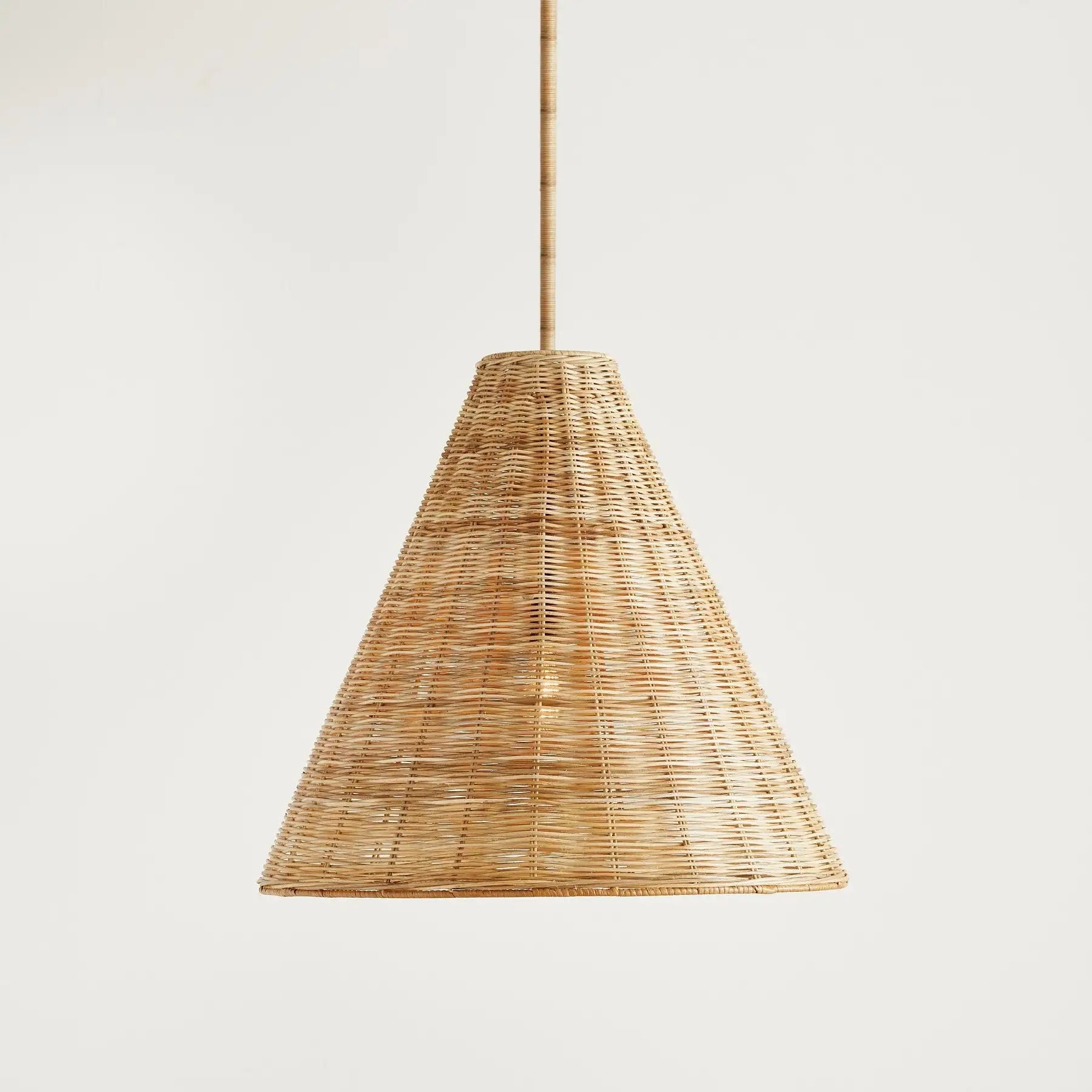 Ilario Rustic Woven Rattan Cone Pendant Lightxj3.webp__PID:a77b845f-fa18-4b7c-a483-590149cc7500